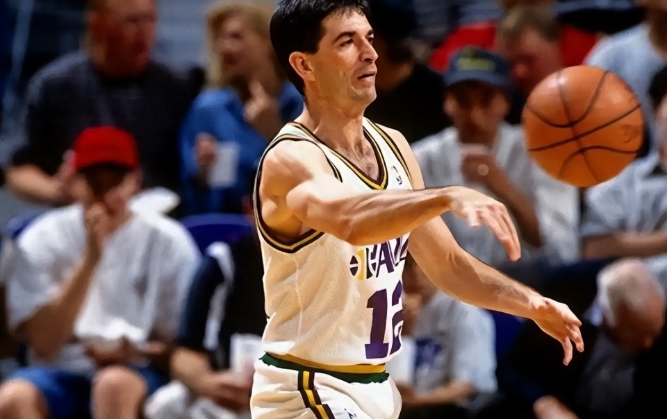 他在攻防两, 哪怕是手握, ZR